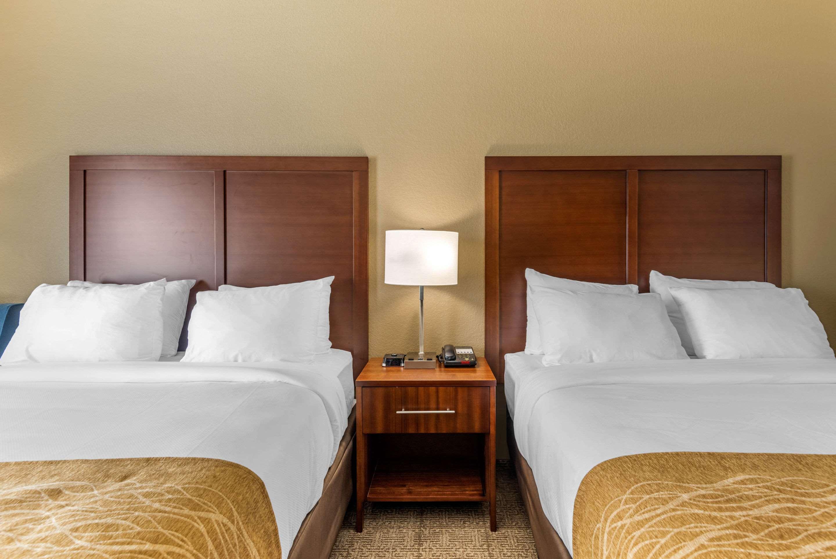 Comfort Inn & Suites Big Spring Ngoại thất bức ảnh