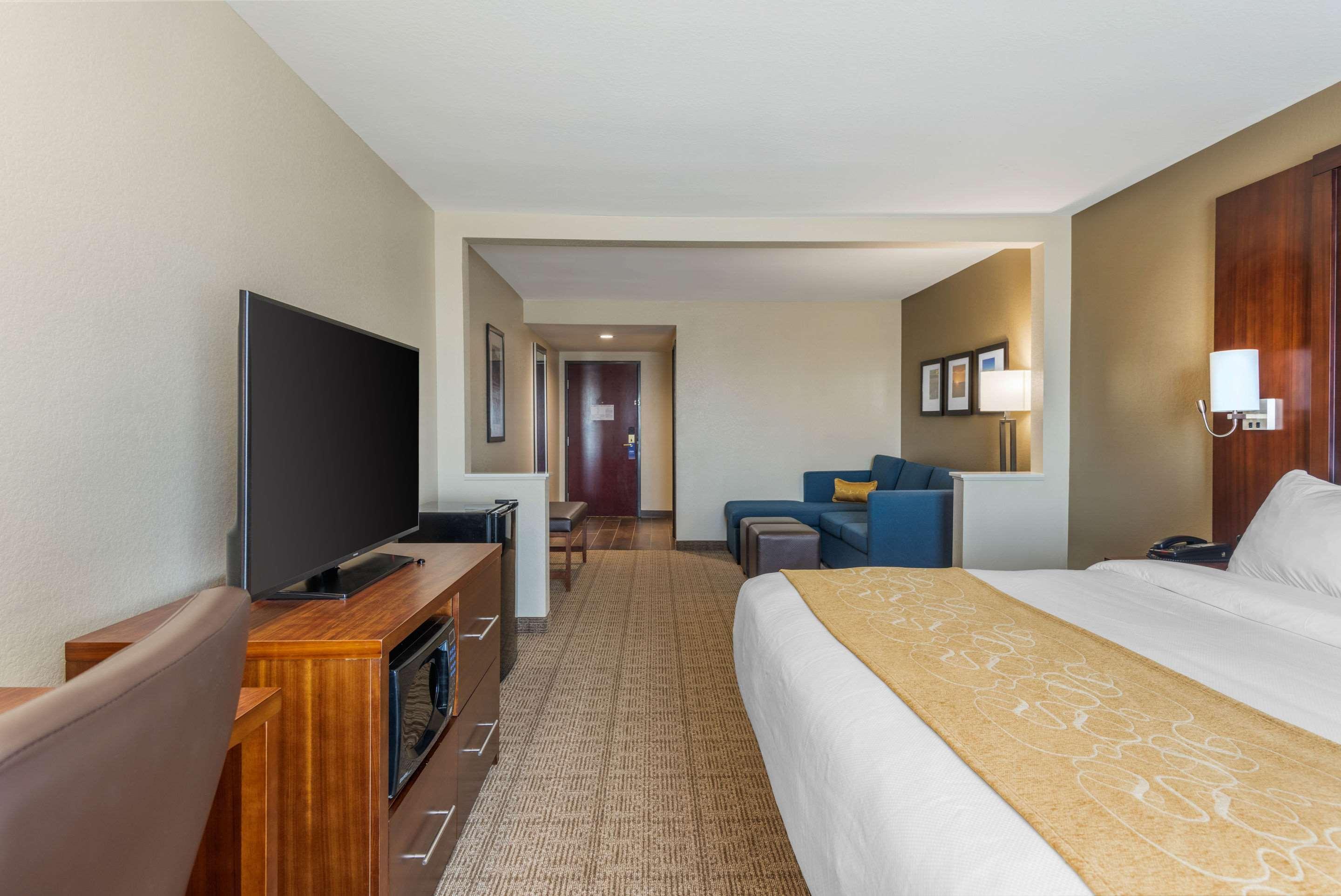 Comfort Inn & Suites Big Spring Ngoại thất bức ảnh